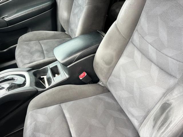 used 2015 Nissan Rogue car, priced at $10,499