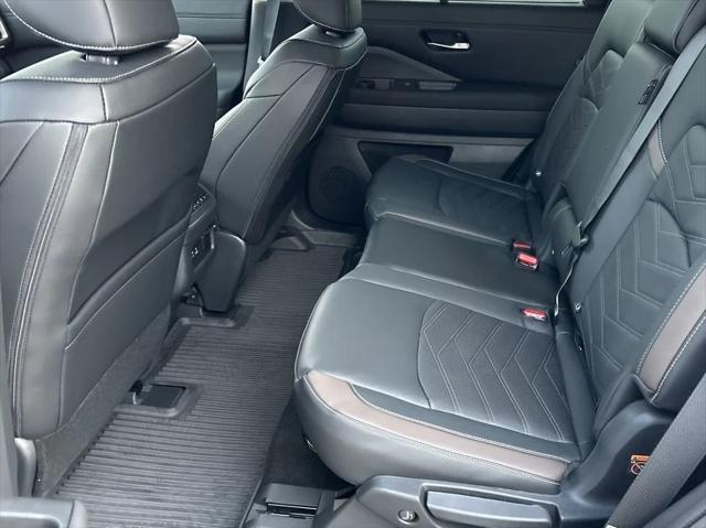 new 2025 Nissan Pathfinder car, priced at $47,929
