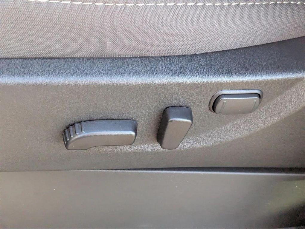 new 2026 Nissan Frontier car, priced at $37,921