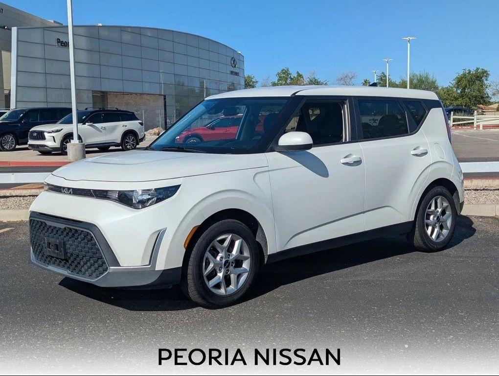 used 2023 Kia Soul car, priced at $14,999