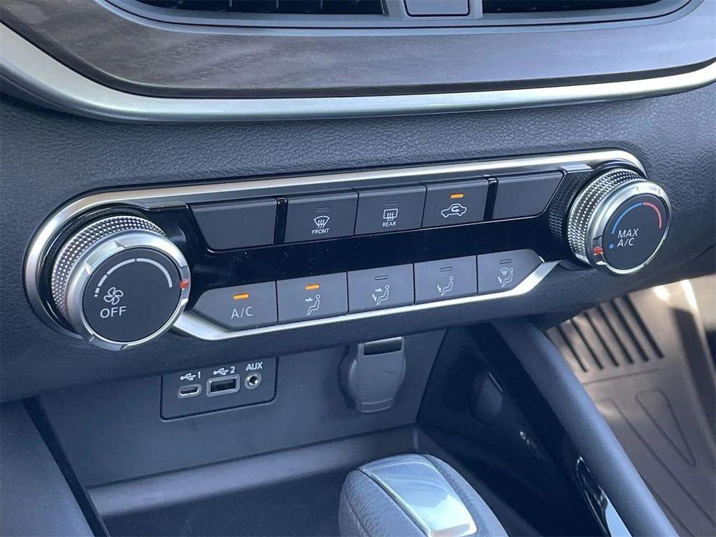 new 2025 Nissan Altima car, priced at $25,370