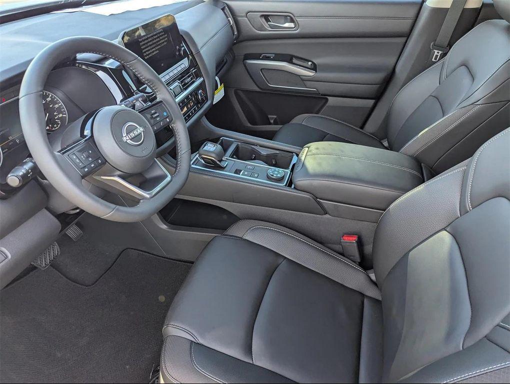 new 2025 Nissan Pathfinder car, priced at $43,138