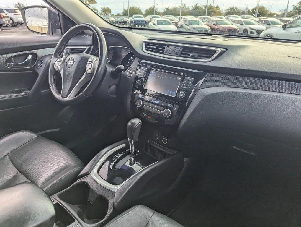 used 2014 Nissan Rogue car, priced at $7,989