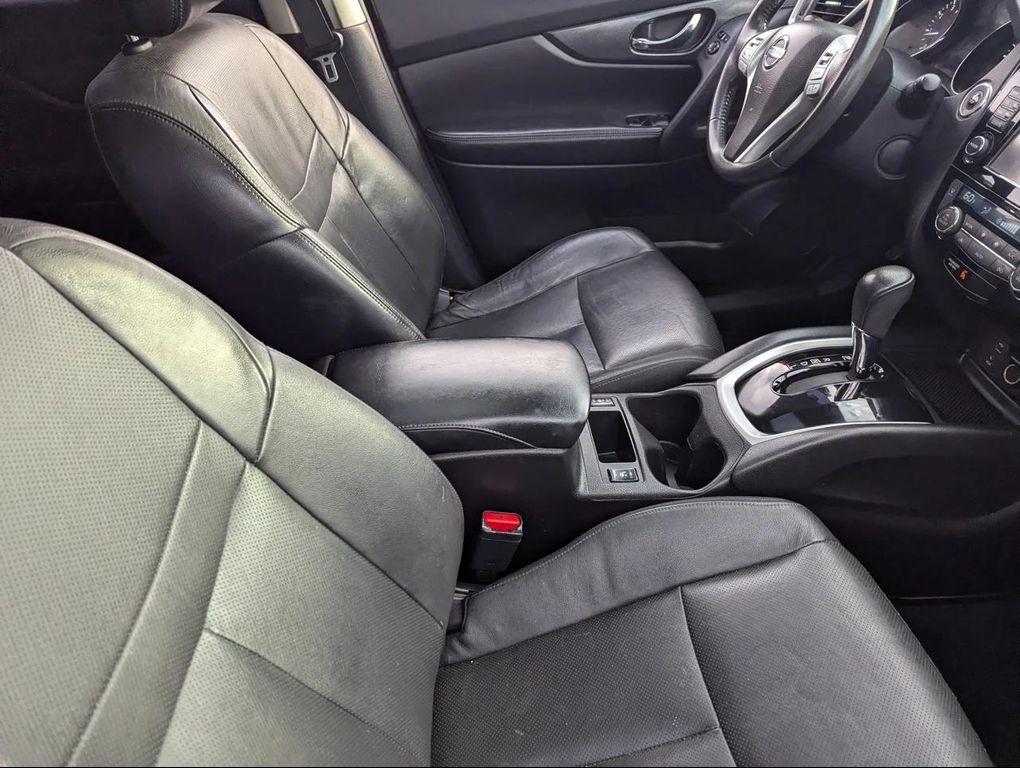 used 2014 Nissan Rogue car, priced at $7,989