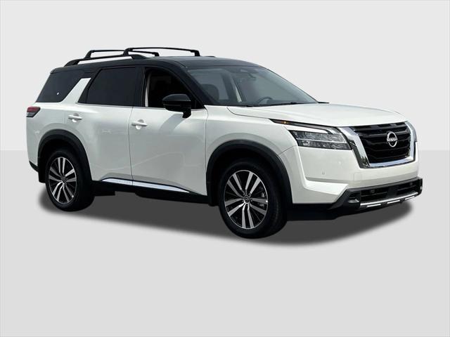 new 2024 Nissan Pathfinder car, priced at $48,590