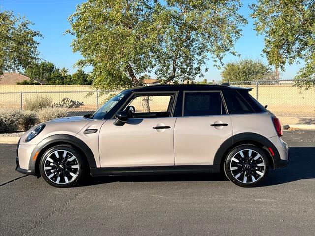 used 2022 MINI Hardtop car, priced at $25,275