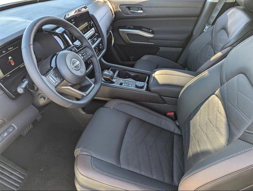 new 2025 Nissan Pathfinder car, priced at $43,031