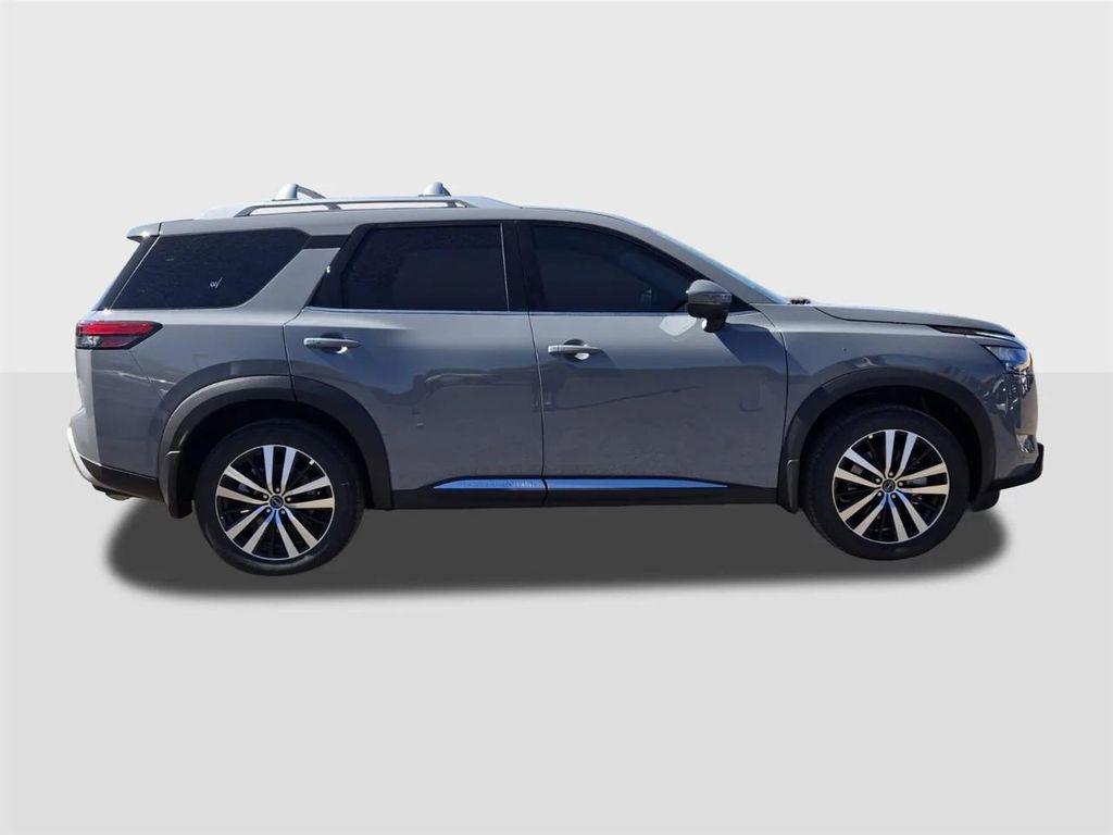 new 2025 Nissan Pathfinder car, priced at $43,031