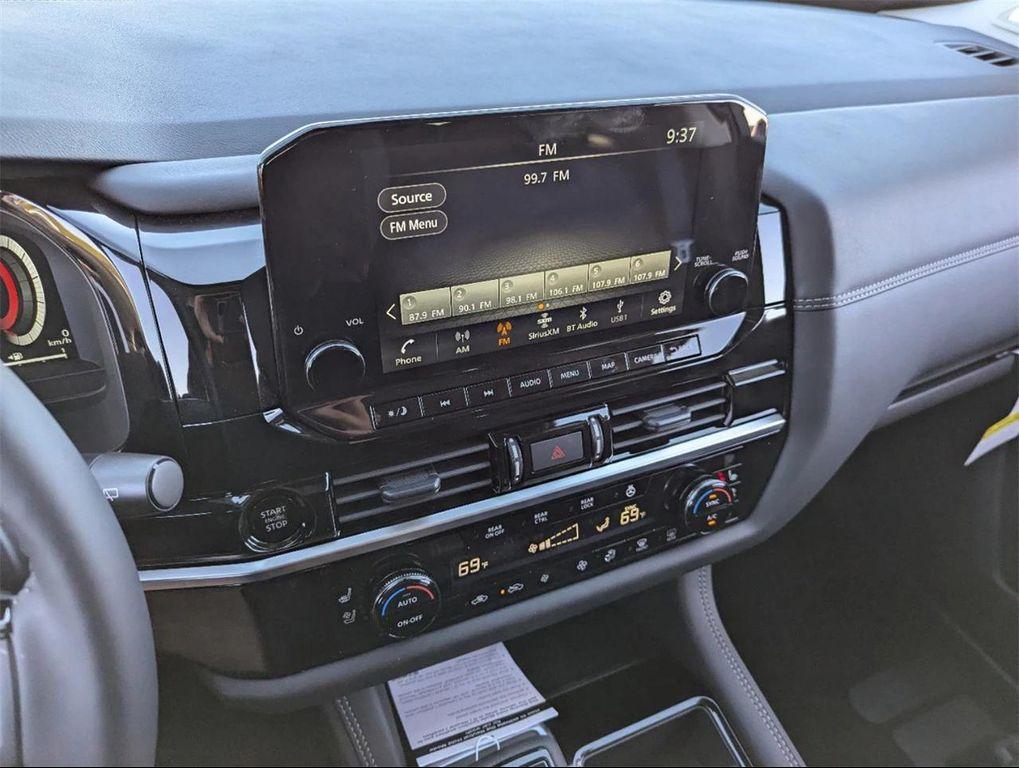 new 2025 Nissan Pathfinder car, priced at $43,031