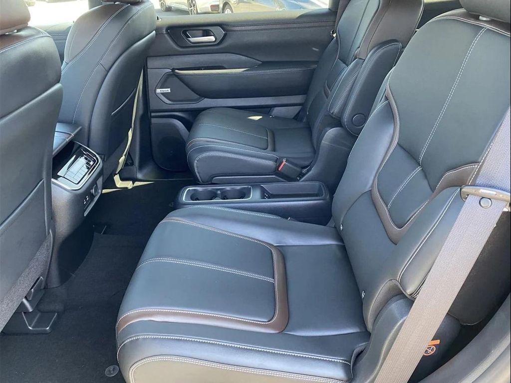 new 2025 Nissan Armada car, priced at $62,135