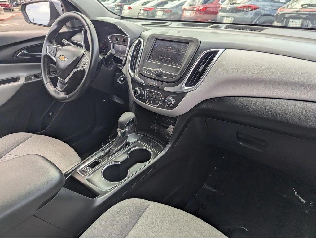 used 2024 Chevrolet Equinox car, priced at $21,999