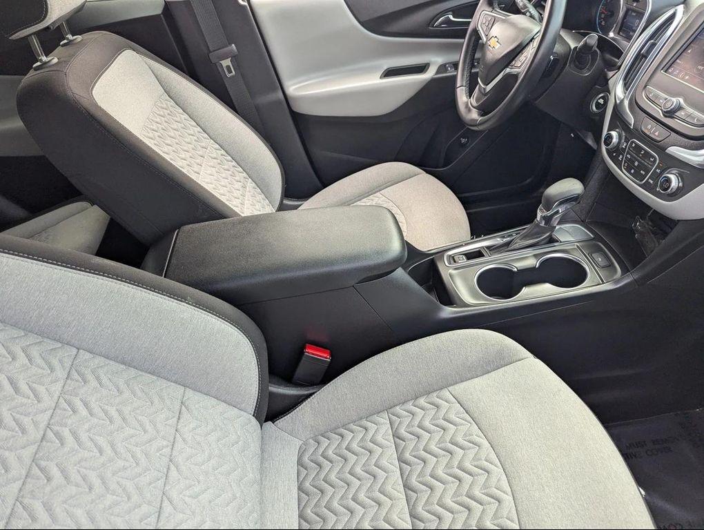 used 2024 Chevrolet Equinox car, priced at $21,999