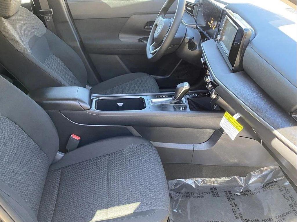 new 2025 Nissan Kicks car, priced at $23,404