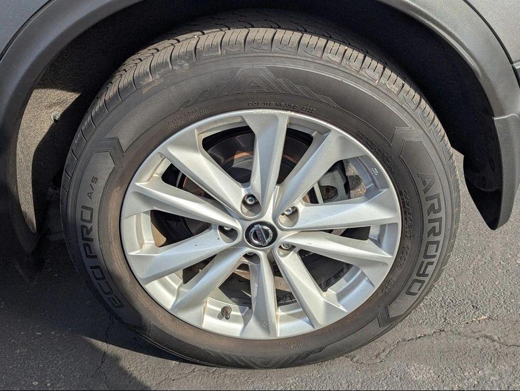 used 2019 Nissan Rogue Sport car, priced at $15,901