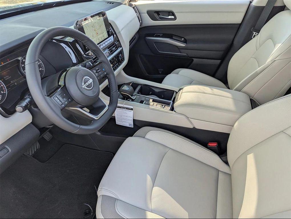 new 2025 Nissan Pathfinder car, priced at $43,945