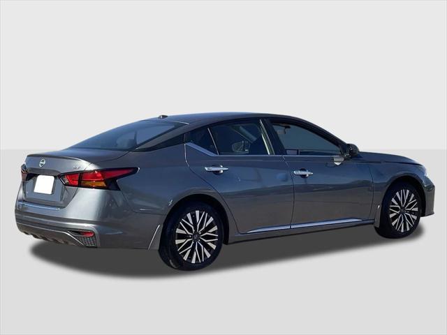 new 2025 Nissan Altima car, priced at $27,604