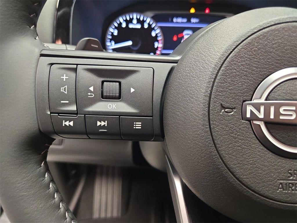 new 2025 Nissan Pathfinder car, priced at $40,494