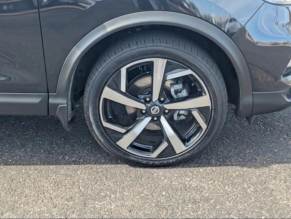 used 2020 Nissan Rogue Sport car, priced at $16,477