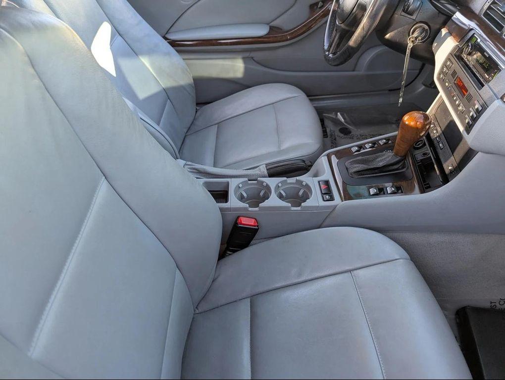 used 2002 BMW 325 car, priced at $6,275