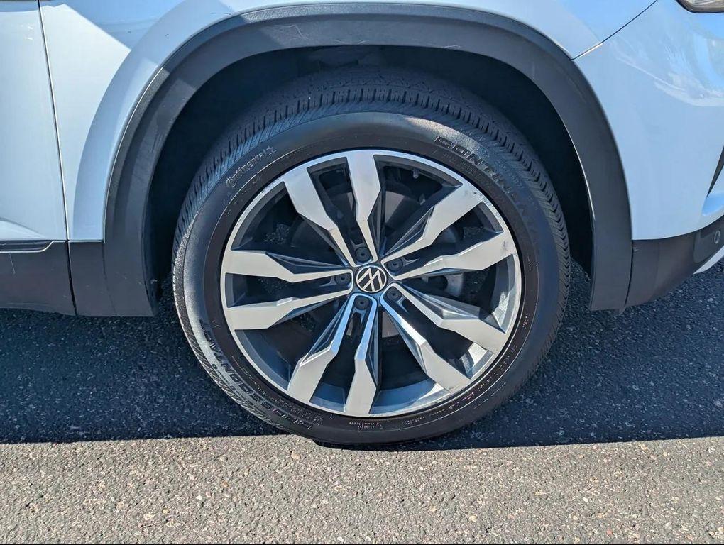 used 2020 Volkswagen Atlas Cross Sport car, priced at $20,977