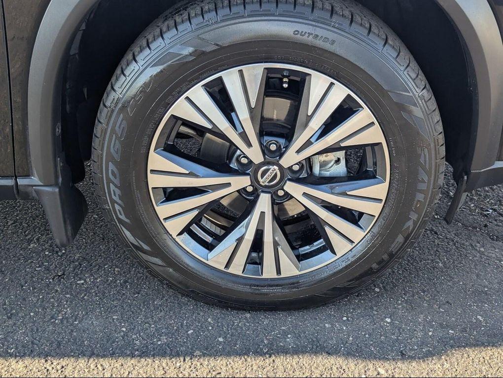 used 2021 Nissan Rogue car, priced at $18,975