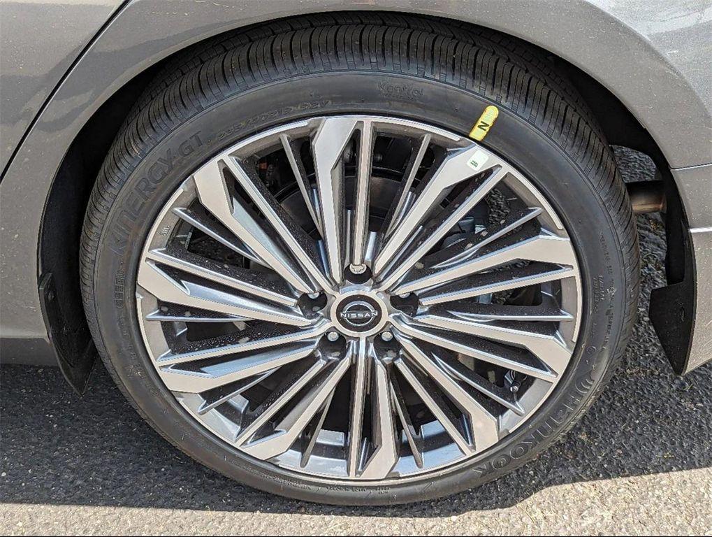 new 2025 Nissan Altima car, priced at $31,140