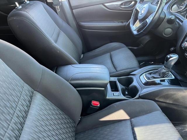 used 2020 Nissan Rogue car, priced at $15,777
