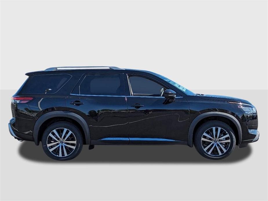 new 2024 Nissan Pathfinder car, priced at $44,166