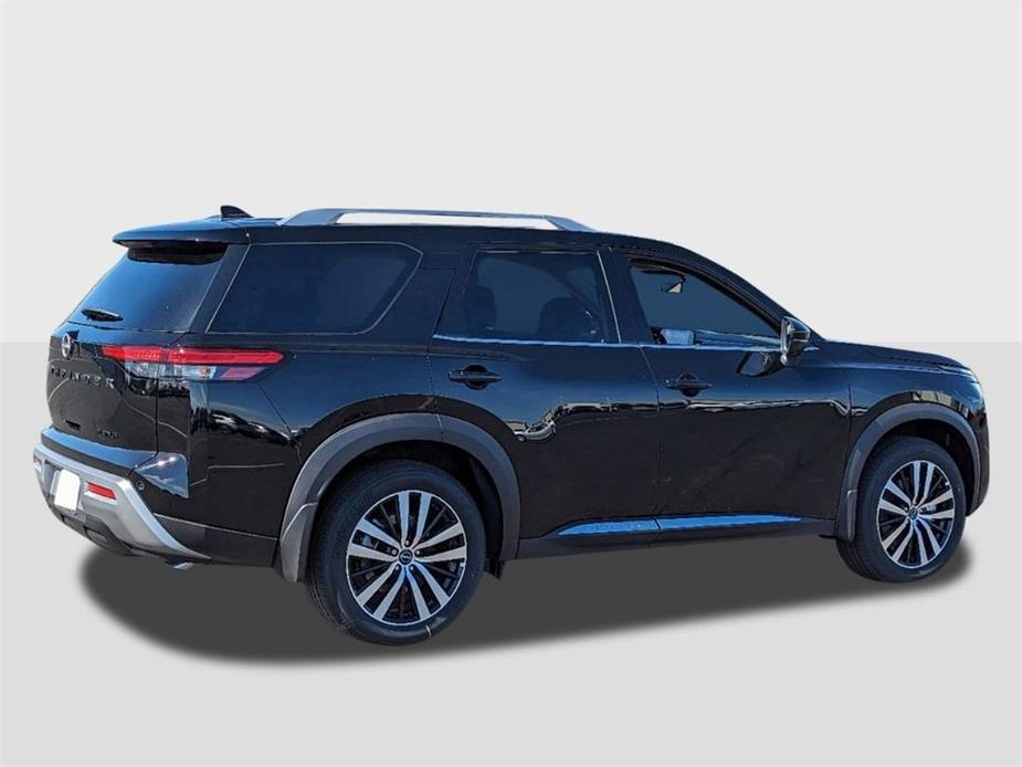 new 2024 Nissan Pathfinder car, priced at $44,166