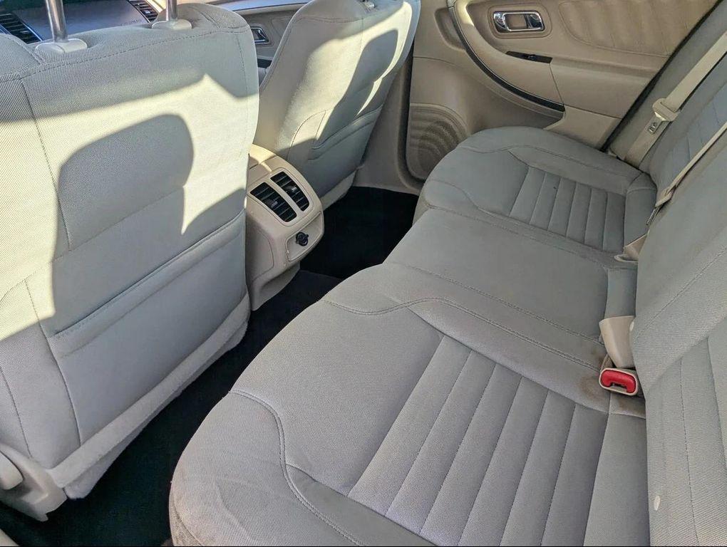 used 2015 Ford Taurus car, priced at $7,777