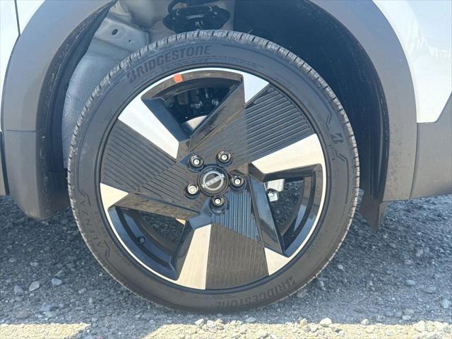 new 2025 Nissan Kicks car, priced at $26,759