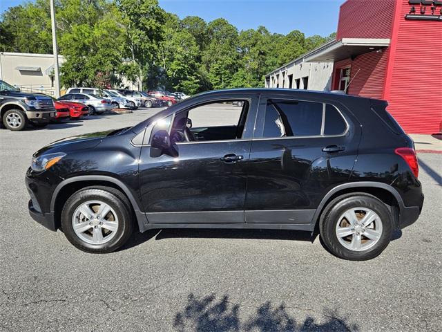 used 2022 Chevrolet Trax car, priced at $15,995