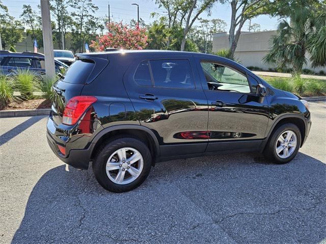 used 2022 Chevrolet Trax car, priced at $15,995