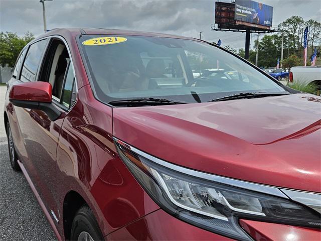 used 2021 Toyota Sienna car, priced at $35,490