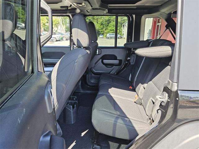 used 2021 Jeep Wrangler Unlimited car, priced at $33,995