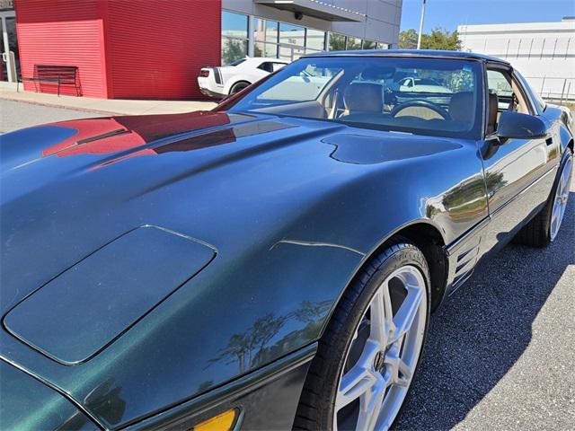 used 1993 Chevrolet Corvette car, priced at $9,500