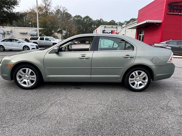 used 2009 Ford Fusion car, priced at $5,800