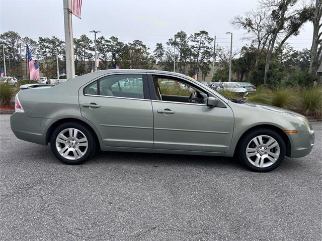 used 2009 Ford Fusion car, priced at $5,800