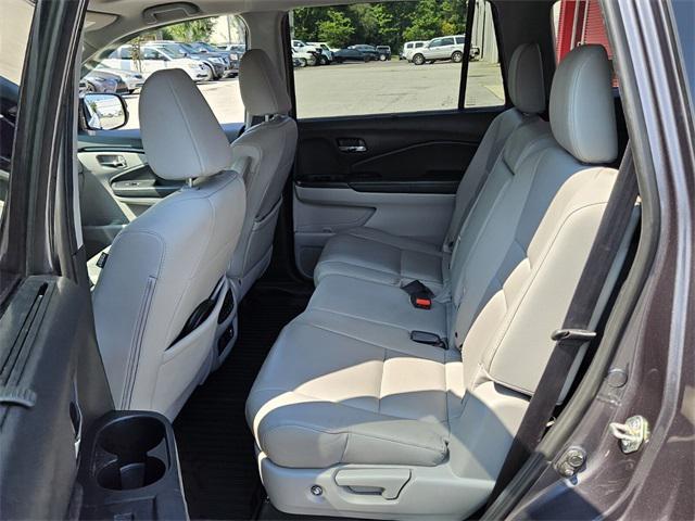 used 2020 Honda Pilot car, priced at $21,690