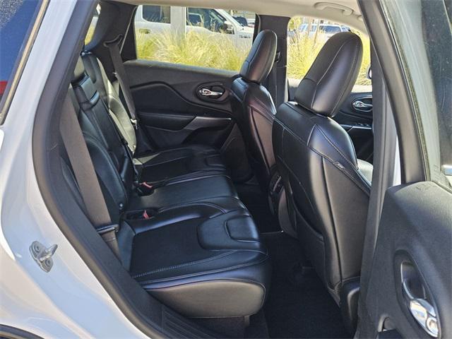 used 2019 Jeep Cherokee car, priced at $10,995