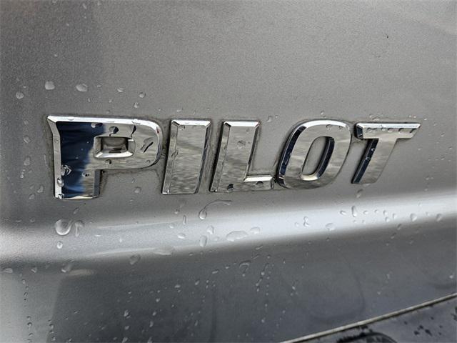 used 2011 Honda Pilot car, priced at $6,590