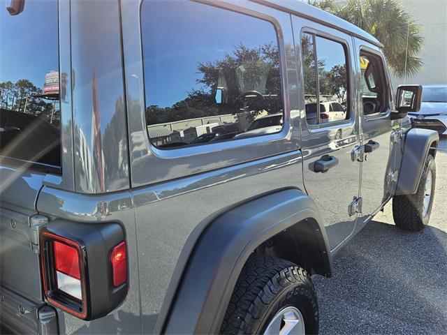 used 2022 Jeep Wrangler Unlimited car, priced at $31,690