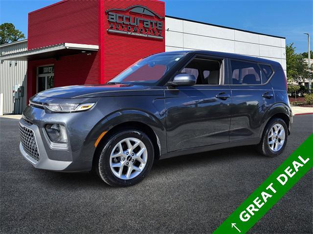 used 2022 Kia Soul car, priced at $14,290