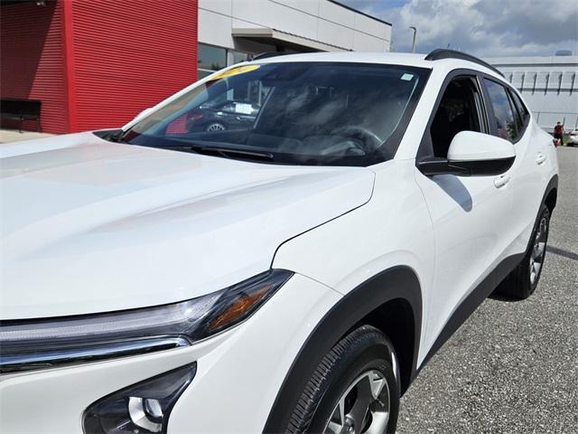 used 2024 Chevrolet Trax car, priced at $22,495