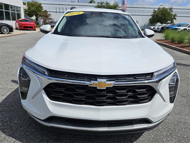 used 2024 Chevrolet Trax car, priced at $22,495