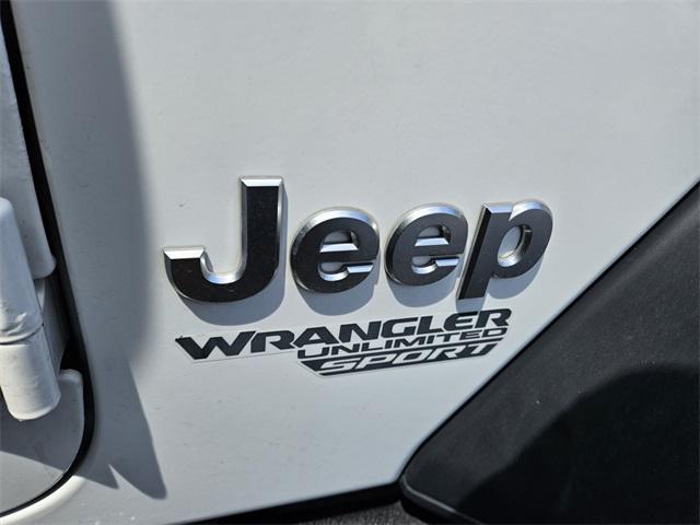 used 2019 Jeep Wrangler Unlimited car, priced at $26,995