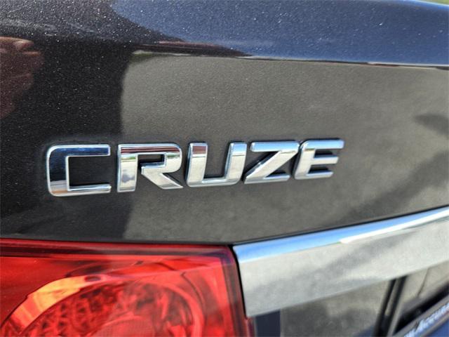 used 2015 Chevrolet Cruze car, priced at $5,999
