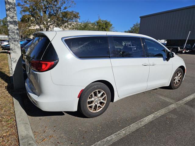 used 2017 Chrysler Pacifica car, priced at $9,998