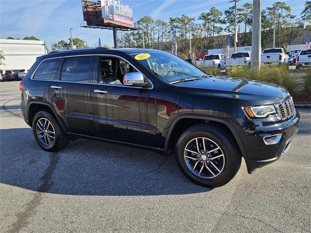 used 2017 Jeep Grand Cherokee car, priced at $13,695