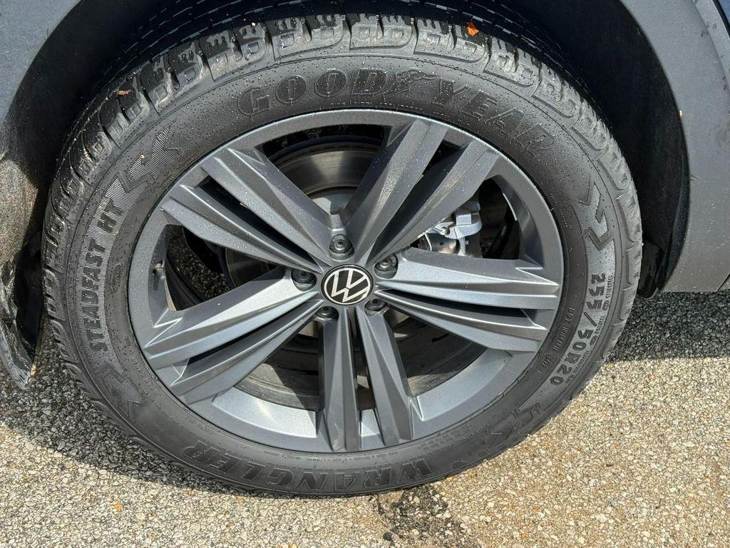 used 2020 Volkswagen Atlas Cross Sport car, priced at $18,577